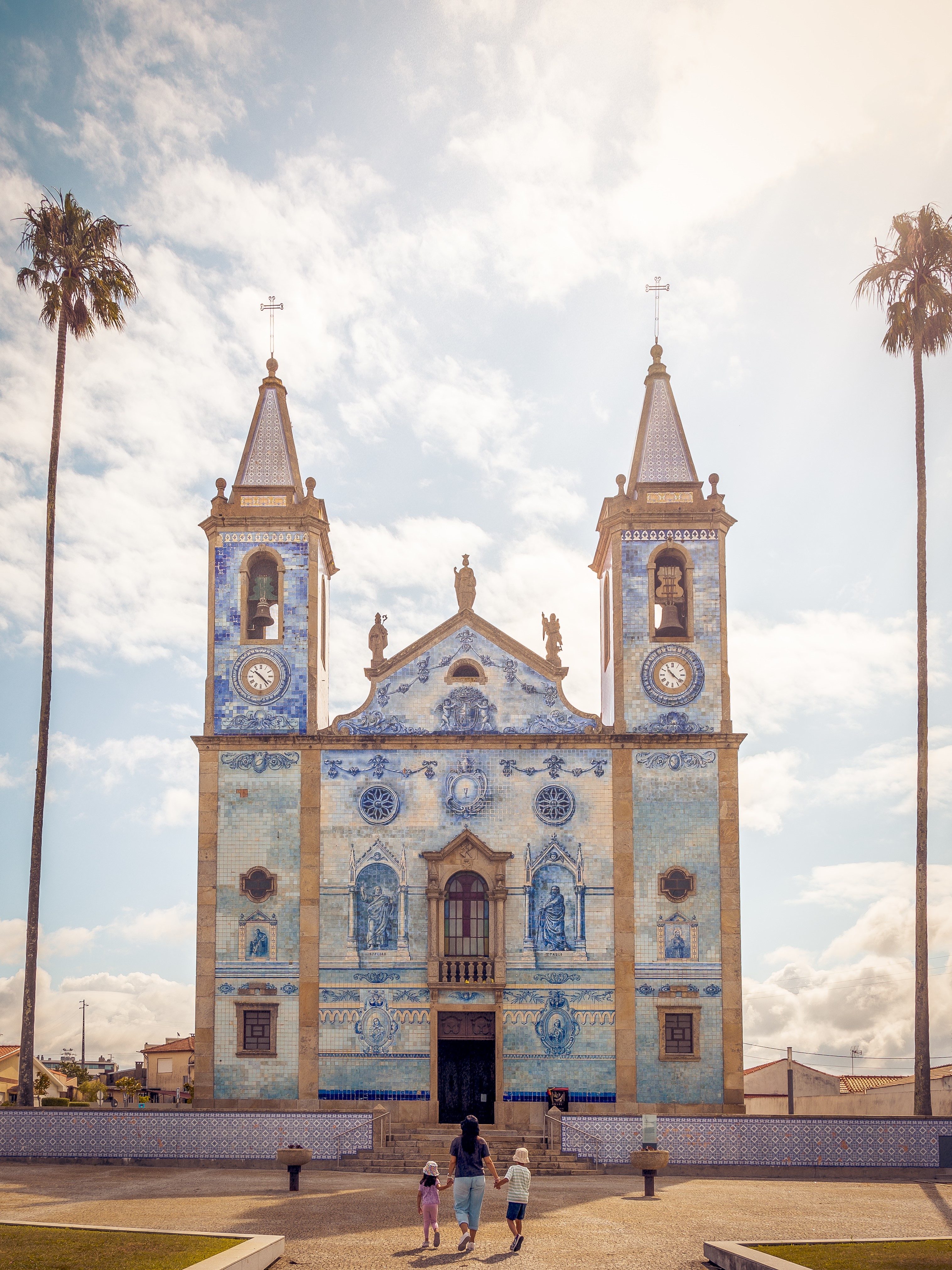 Aveiro Portugal Tour porto-lisbon transfer