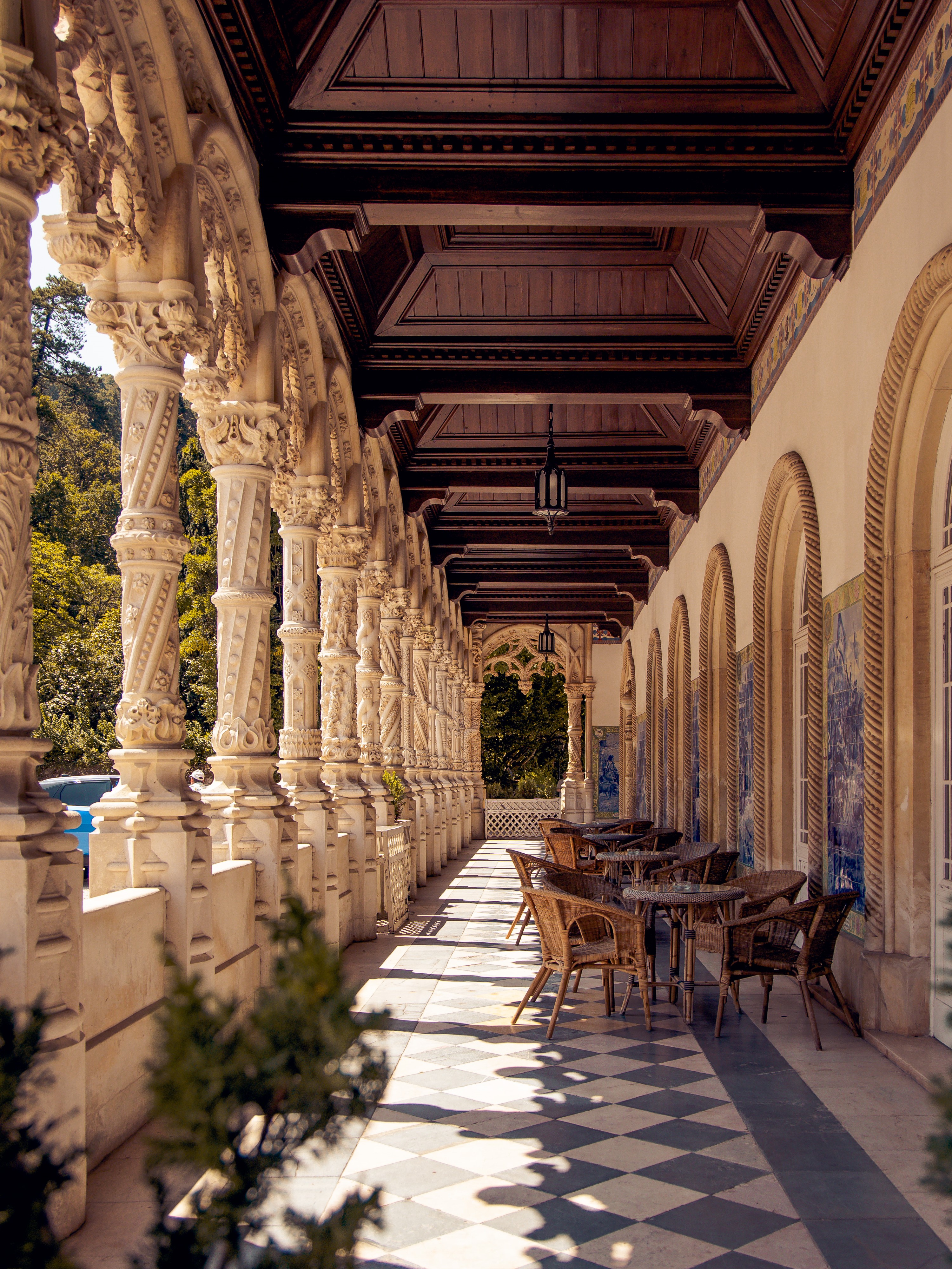 Bussaco palace tour porto-lisbon transfer