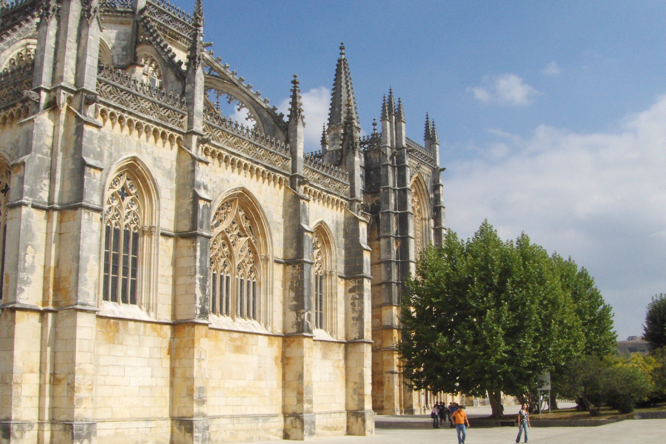 Mosteiro da Batalha Tour porto-lisbon transfer